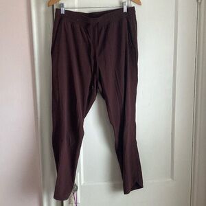 Gapfit Jogger Size Medium Burgandy
